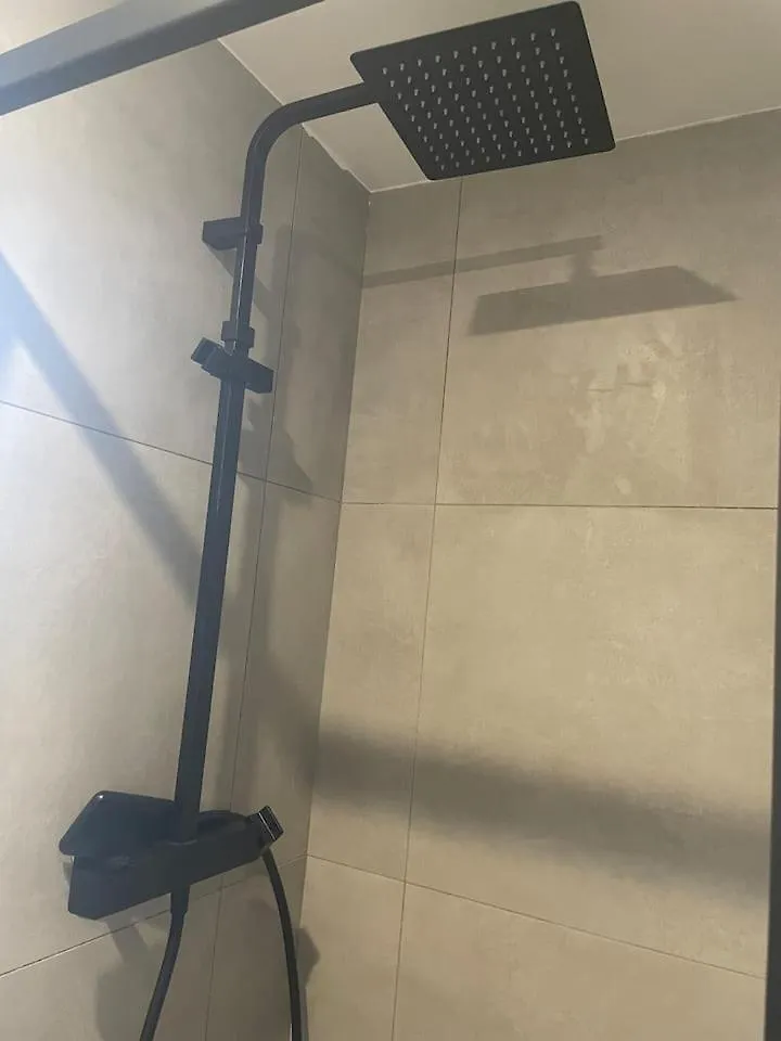 Beautiful And Large Apartment Paris Montparnasse